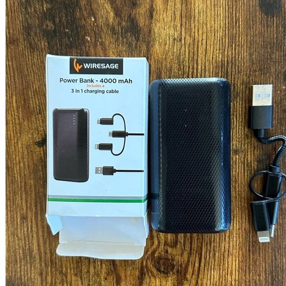 Wiresage Power Bank - 4000 mAh - Black, Works With Any USB-A Charging Cable, NIB - Picture 5 of 5